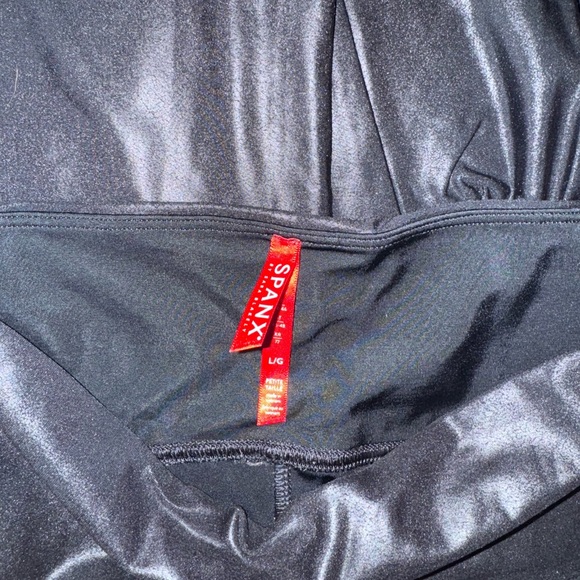 Spanx Black Shiny Leggings - Picture 2 of 3